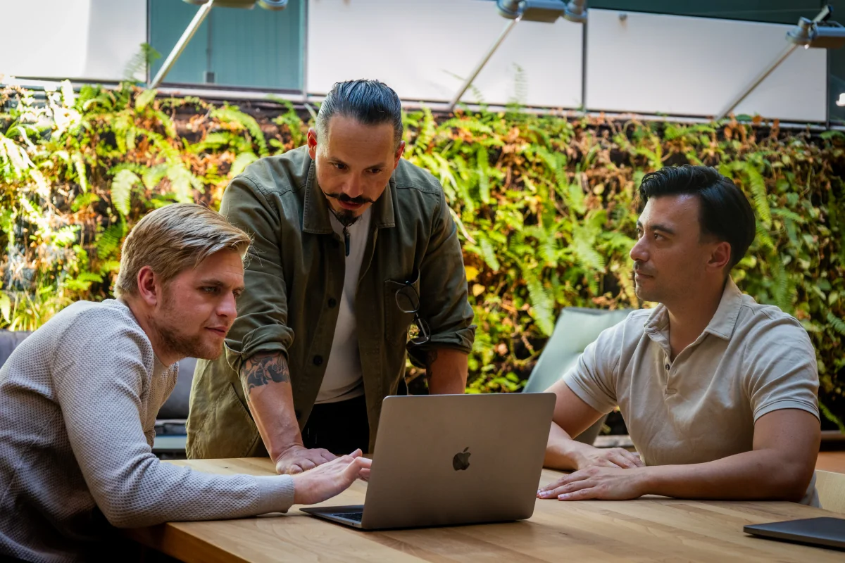 De Zoekmachinist vs Andere Bureaus